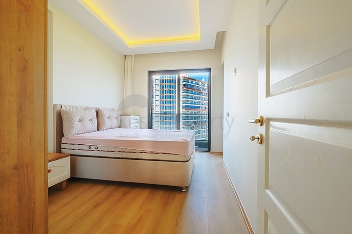 Modern eingerichtete Wohnung in einem Komplex mit reicher Infrastruktur in Mahmutlar