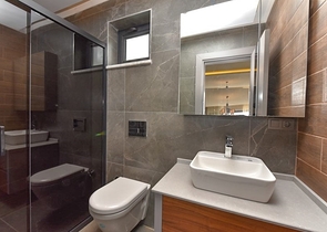 Villen im neuen Komplex des Bezirks Kargicak