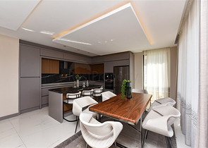 Villen im neuen Komplex des Bezirks Kargicak