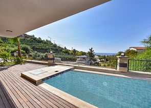 Villen im neuen Komplex des Bezirks Kargicak