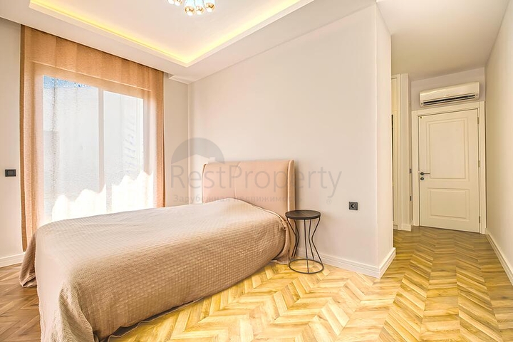 Luxuriöses 4+1 Penthouse mit Panoramablick auf das Meer im Zentrum von Alanya