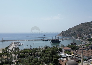 Bürgernahe Geschäftsräume im Zentrum von Alanya - nur 250 m vom Meer entfernt