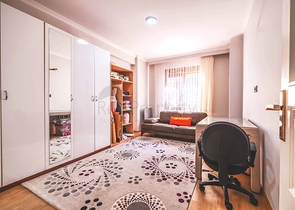 Geräumige 5+1 Maisonette mit Garten in der prestigeträchtigen Gegend von Oba