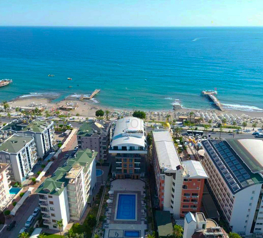 2+1 Wohnung mit direkter Nähe zum Meer in der Nähe von Oba