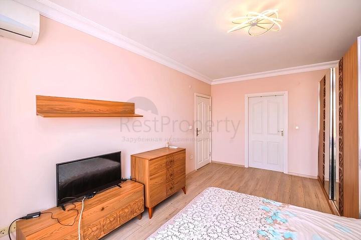 2+1 Apartment mit Meerblick in der Gegend von Cikcilli/Alanya