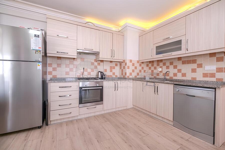 2+1 Apartment mit Meerblick in der Gegend von Cikcilli/Alanya