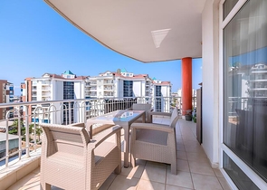 2+1 Apartment mit Meerblick in der Gegend von Cikcilli/Alanya