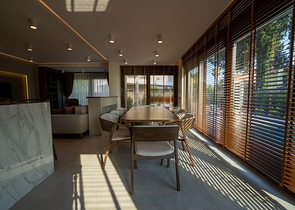 Zum Verkauf выставленны индевидуальные Villa Schnitt 4+1 in der Gegend von Kemer - Antalya 