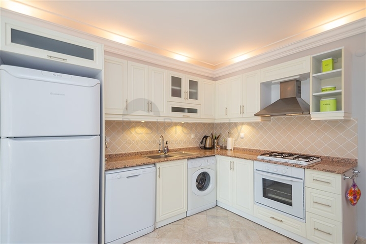 Wohnung in Djikcilli mit bequemer Lage Wohnung in Djikcilli mit bequemer Lage