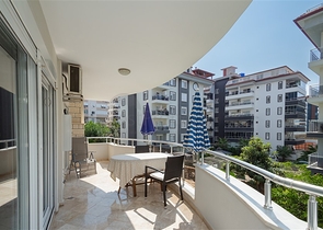 Wohnung in Djikcilli mit bequemer Lage Wohnung in Djikcilli mit bequemer Lage