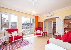 Geräumige Wohnung in komfortabler Lage / Oba - Alanya