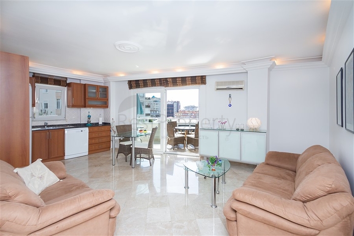 Geräumige Wohnung in Djikcilli mit entwickelter Infrastruktur