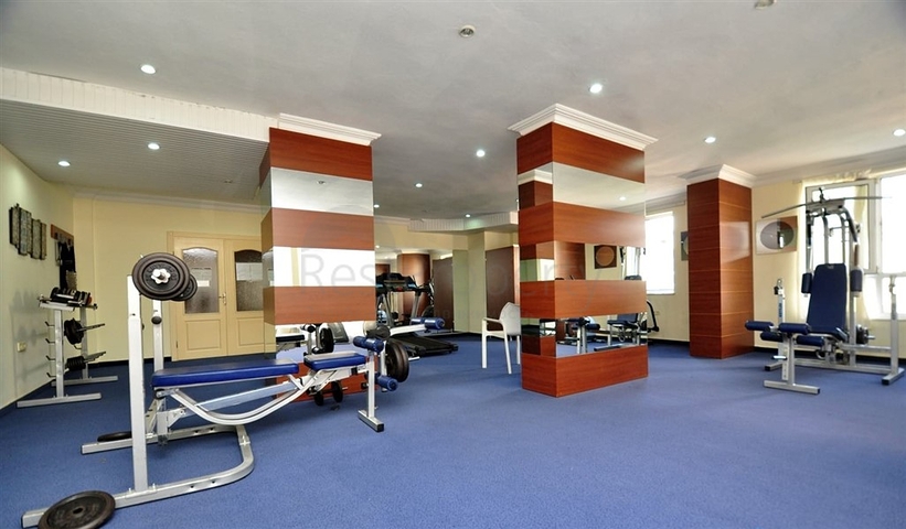 Geräumiges Penthouse in Djikcilli mit Meerblick