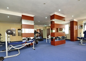 Geräumiges Penthouse in Djikcilli mit Meerblick