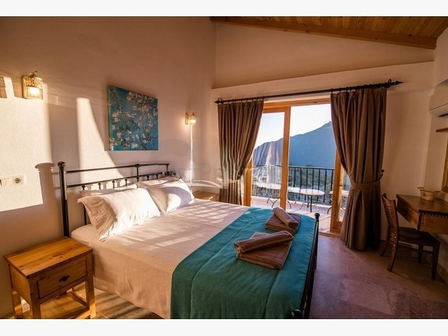 Zum Verkauf stehen zwei Villen im Stadtteil Kas Antalya  Zum Verkauf stehen zwei Villen im Stadtteil Kas Antalya