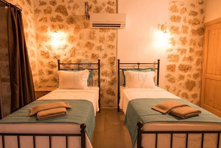 Zum Verkauf stehen zwei Villen im Stadtteil Kas Antalya  Zum Verkauf stehen zwei Villen im Stadtteil Kas Antalya