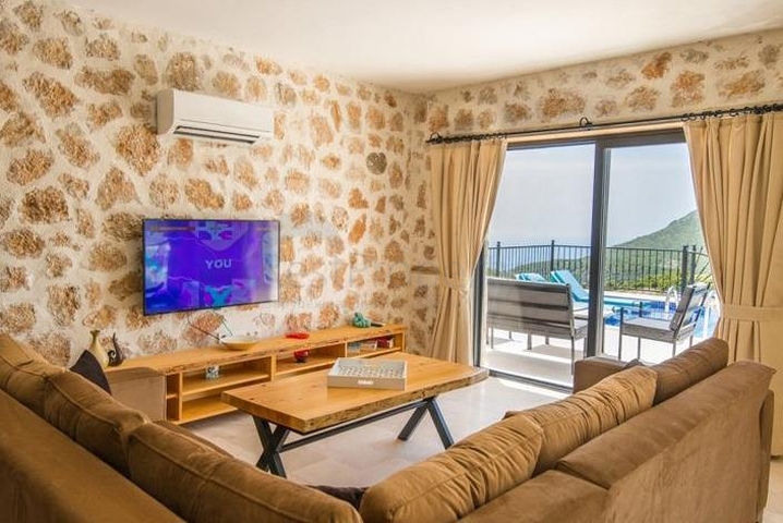 Zum Verkauf stehen zwei Villen im Stadtteil Kas Antalya  Zum Verkauf stehen zwei Villen im Stadtteil Kas Antalya