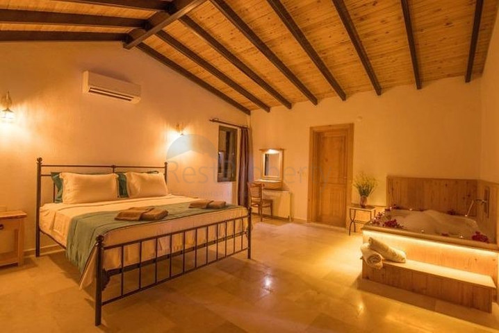 Zum Verkauf stehen zwei Villen im Stadtteil Kas Antalya  Zum Verkauf stehen zwei Villen im Stadtteil Kas Antalya