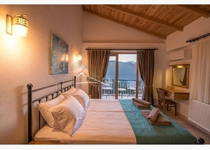 Zum Verkauf stehen zwei Villen im Stadtteil Kas Antalya  Zum Verkauf stehen zwei Villen im Stadtteil Kas Antalya