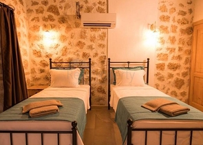 Zum Verkauf stehen zwei Villen im Stadtteil Kas Antalya  Zum Verkauf stehen zwei Villen im Stadtteil Kas Antalya