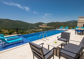 Zum Verkauf stehen zwei Villen im Stadtteil Kas Antalya  Zum Verkauf stehen zwei Villen im Stadtteil Kas Antalya