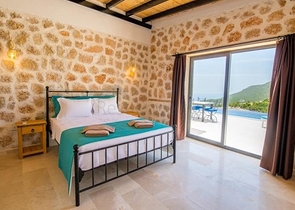 Zum Verkauf stehen zwei Villen im Stadtteil Kas Antalya  Zum Verkauf stehen zwei Villen im Stadtteil Kas Antalya