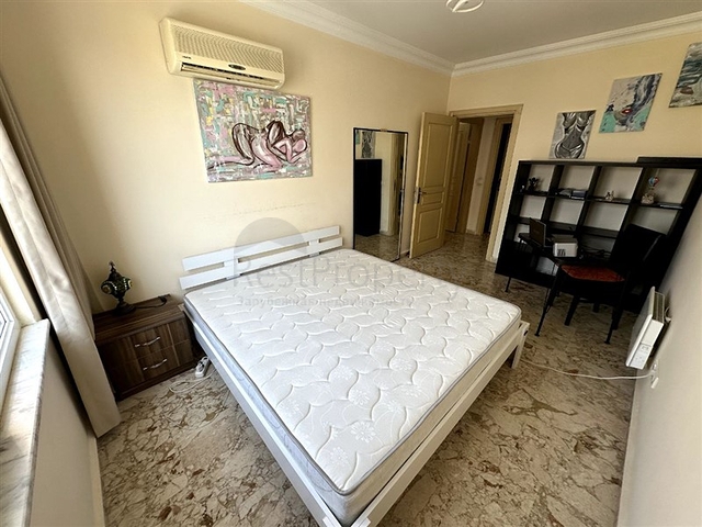 Geräumige 2+1-Wohnung in Mahmutlar mit ausgezeichneter Infrastruktur