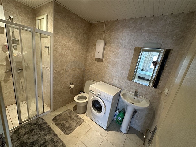 Geräumige 2+1-Wohnung in Mahmutlar mit ausgezeichneter Infrastruktur