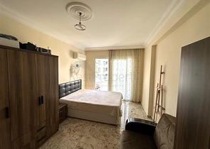 Geräumige 2+1-Wohnung in Mahmutlar mit ausgezeichneter Infrastruktur