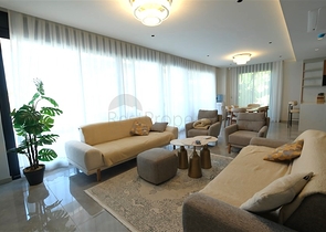 Luxus-Villa mit Meerblick in Kargicak