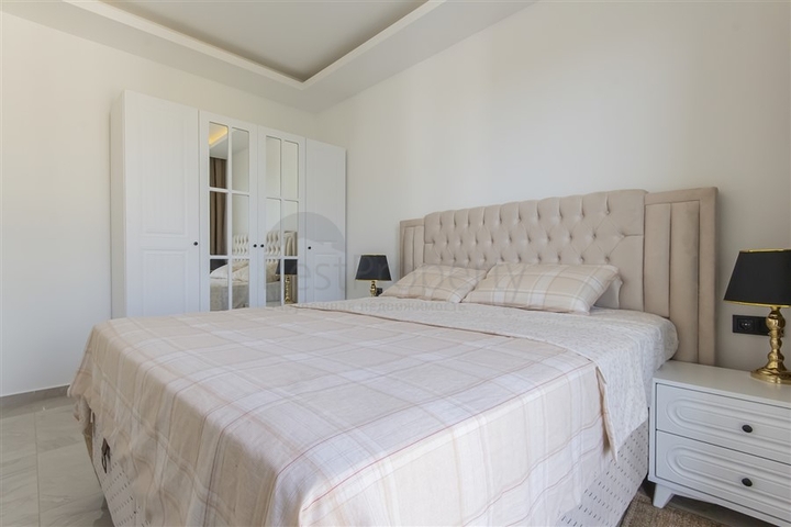 Moderne Wohnung in einer gehobenen Gegend von Oba