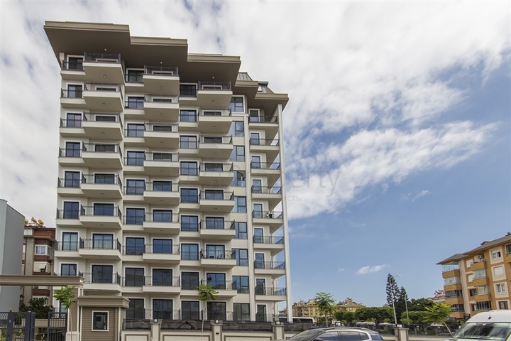 Moderne Wohnung in einer gehobenen Gegend von Oba