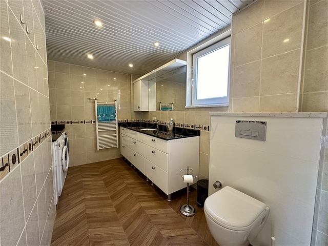 Geräumige Villa mit Panoramablick auf das Meer in Alanya