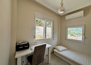 Geräumige Villa mit Panoramablick auf das Meer in Alanya