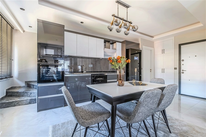 MOYE Oba Residence - Duplex mit eigenem Pool in der renommierten Gegend von Oba, Alanya