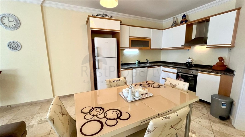 Geräumige 2+1-Wohnung mit Pool und entwickelter Infrastruktur im Zentrum von Mahmutlar