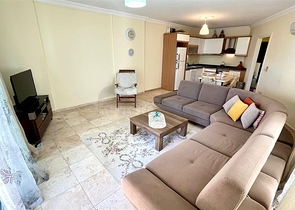 Geräumige 2+1-Wohnung mit Pool und entwickelter Infrastruktur im Zentrum von Mahmutlar