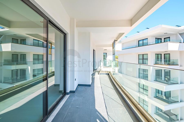 Moderne 2+1-Wohnung in einer neuen Wohnanlage am Meer im Stadtteil Türkler