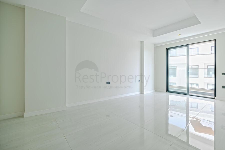 Moderne 2+1-Wohnung in einer neuen Wohnanlage am Meer im Stadtteil Türkler