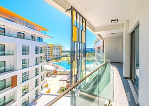 Moderne 2+1-Wohnung in einer neuen Wohnanlage am Meer im Stadtteil Türkler