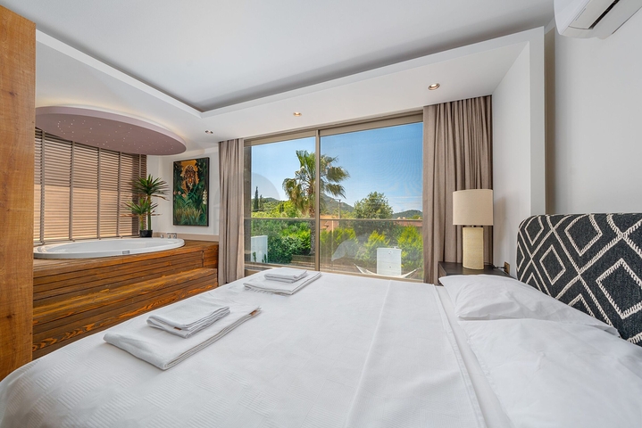 Einzigartiges 4+1-Villaprojekt in Fethiye