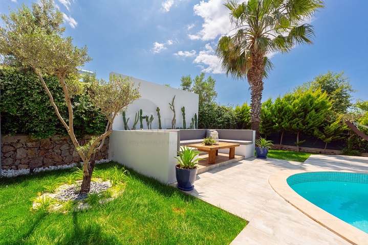 Einzigartiges 4+1-Villaprojekt in Fethiye