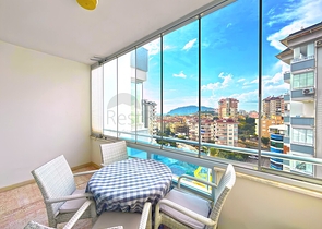 Helle möblierte Wohnung für Langzeitmiete in Dschikkilli