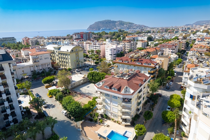 2+1-Wohnung zu attraktivem Preis in der Nähe des Meeres in attraktiver Lage in Oba/Alanya