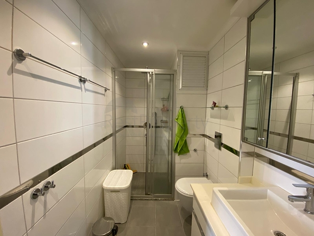 2+1-Wohnung zu attraktivem Preis in der Nähe des Meeres in attraktiver Lage in Oba/Alanya