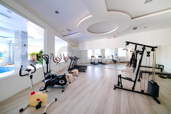 Tolle möblierte 2+1-Wohnung in einer Anlage mit umfassender Infrastruktur - Avsallar/Alanya