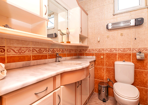 Geräumige, möblierte Villa nur 50m zum Meer in der Gegend von Payallar/Alanya