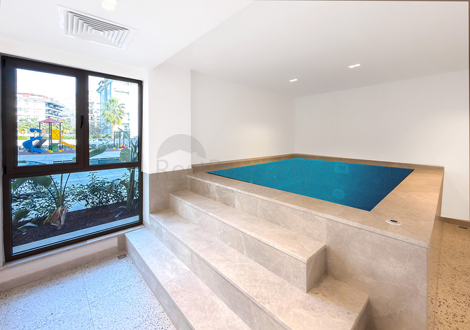 2+1 Penthouse mit Terrasse im Stadtteil Kestel