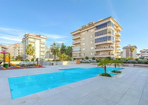 2+1 Penthouse mit Terrasse im Stadtteil Kestel