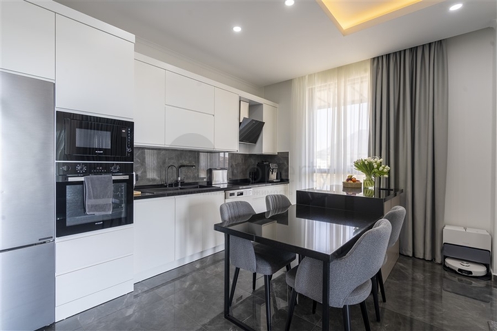 Geräumige 3+1-Wohnung in einer modernen Wohnanlage im Bezirk Oba